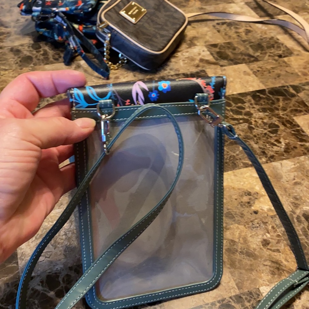 Two Crossbody wallet/phone cases - Picture 4 of 6